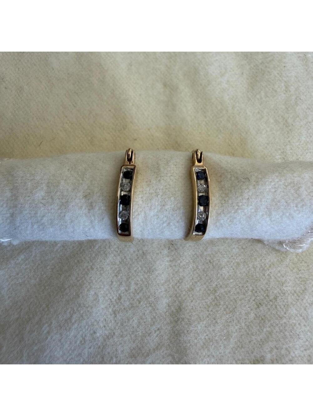 GORGEOUS 10K Yellow Gold Sapphire & Diamond Hoop Huggie Earrings